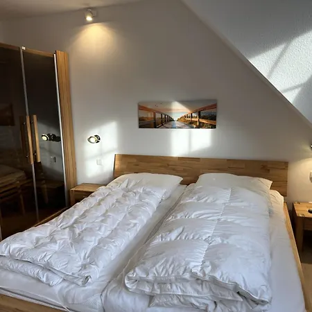 Helgoland 3 - Charmantes Fuer 8 Personen Mit Terrasse & Wohlfuehlatmosphaere! Prerow