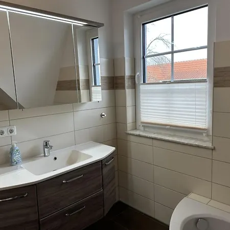 Helgoland 3 - Charmantes Fuer 8 Personen Mit Terrasse & Wohlfuehlatmosphaere! *